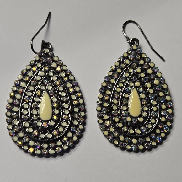 Black Gray Tone Purple Rhinestoned Tan Enamel Teardrop Earrings - Picture 4 of 15